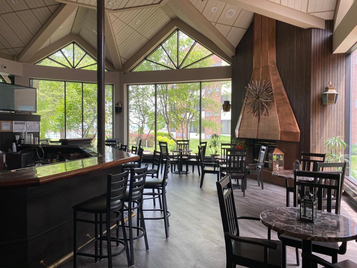 Clarion Hotel Conference Center On Lake Erie Dunkirk Bagian luar foto