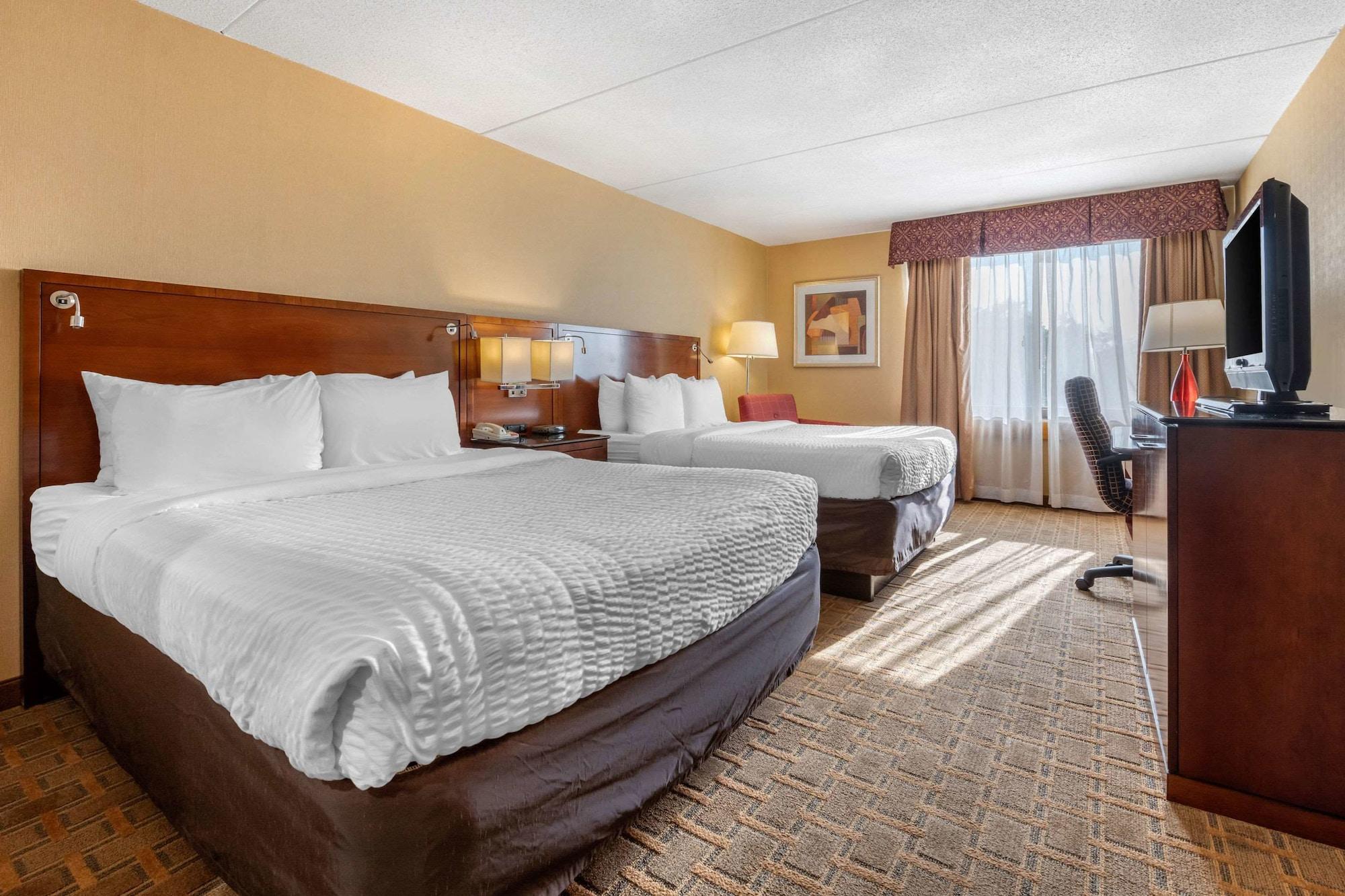 Clarion Hotel Conference Center On Lake Erie Dunkirk Bagian luar foto