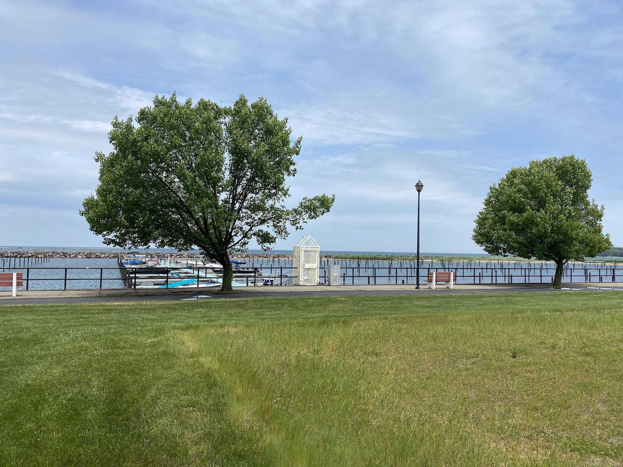 Clarion Hotel Conference Center On Lake Erie Dunkirk Bagian luar foto